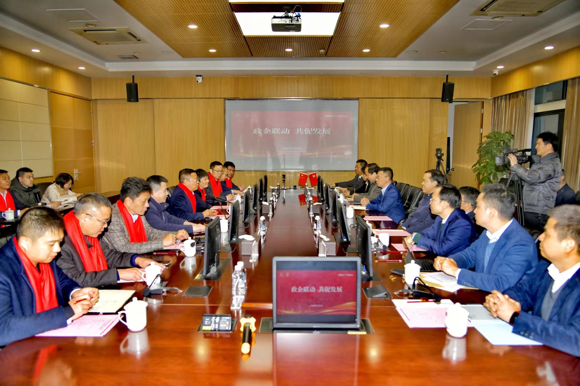 鉴黑担保网(jhdbw)·最具权威唯一维权担保平台